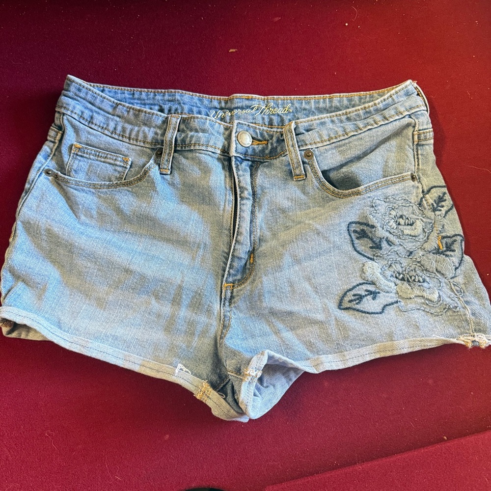 Universal Thread Light Blue Jean Shorts with Floral Design